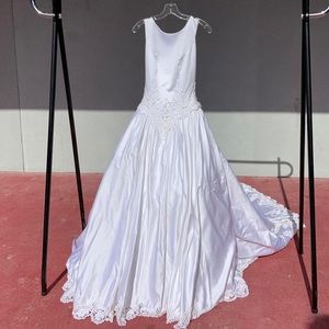 Mori Lee Wedding Dress, Like New, Size 10
